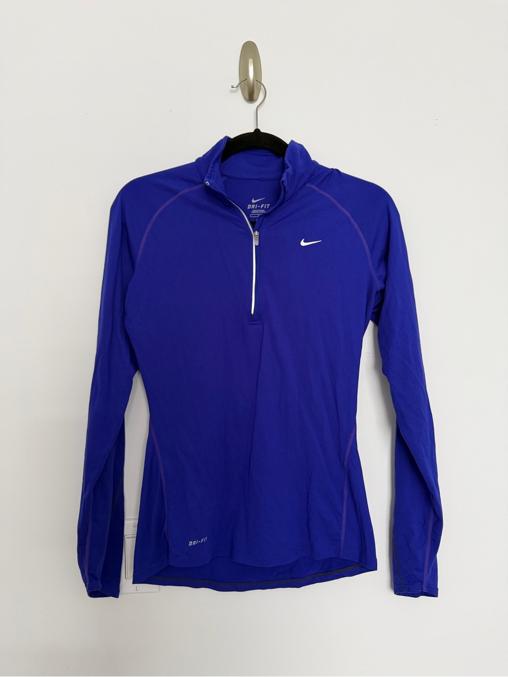 Nike Women’s Dry-fit Quarter Zip, Size Small